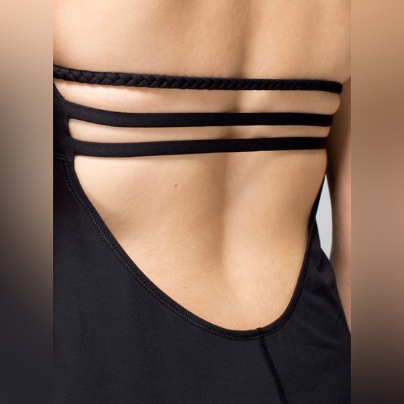 Lululemon Wandering Yogi Halter
Black, Sz 6 - Picture 4 of 14